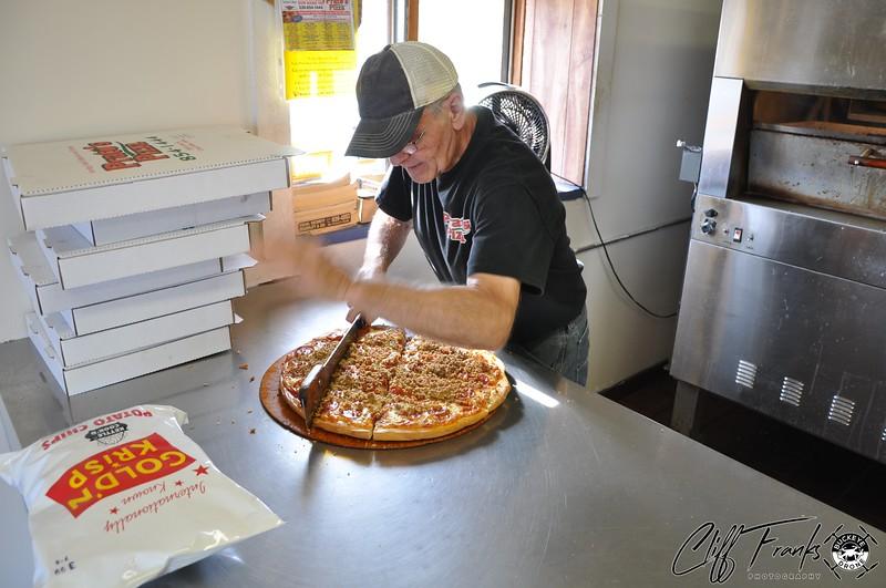 Prato's Pizza